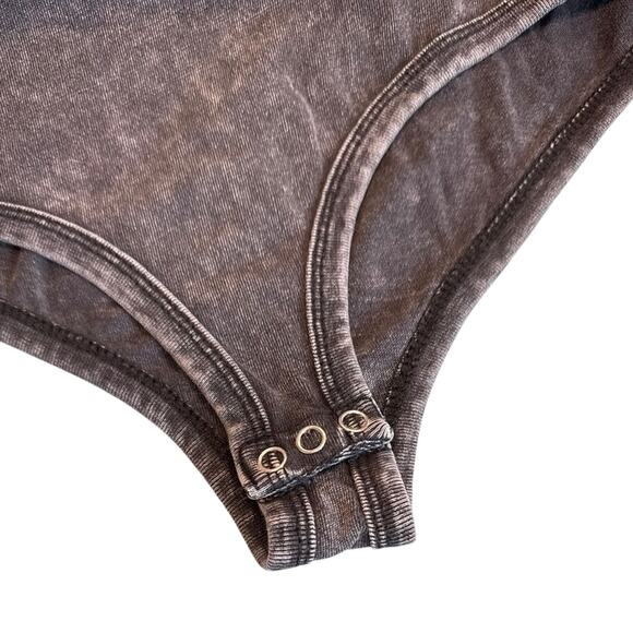 MSRP $69 NBA Warriors Basketball Women’s Bodysuit Size S ~ SAME DAY SHIP - Picture 6 of 7